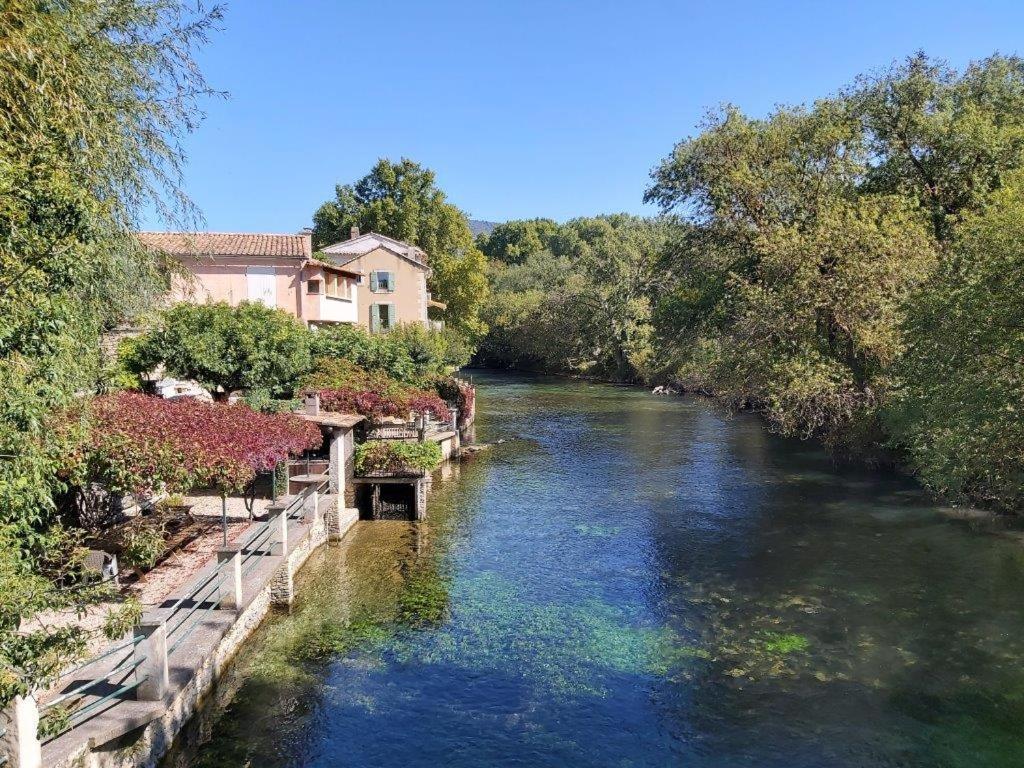 Gite Dans Les Pins Avec Piscine Villa Mazan Exterior photo